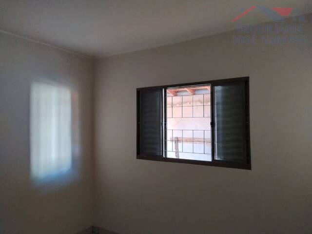 #1015 - Casa para Venda em Dracena - SP