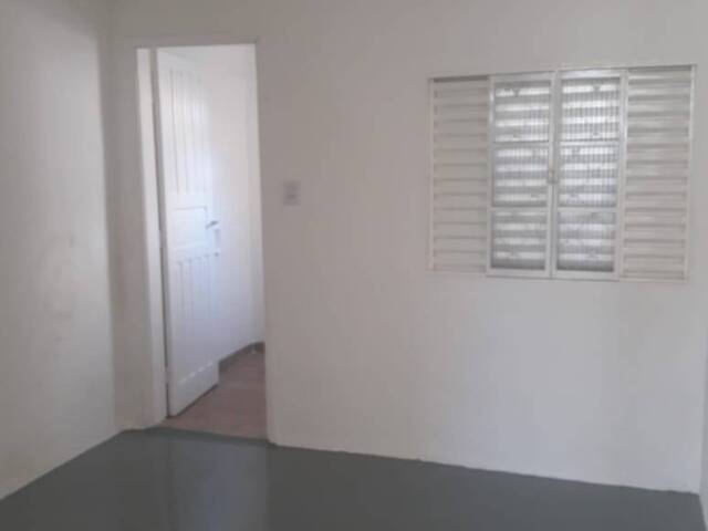 #1074 - Casa para Locação em Dracena - SP - 2