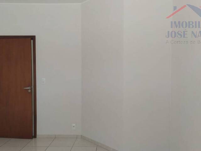 Sala para Locação em Dracena - 2
