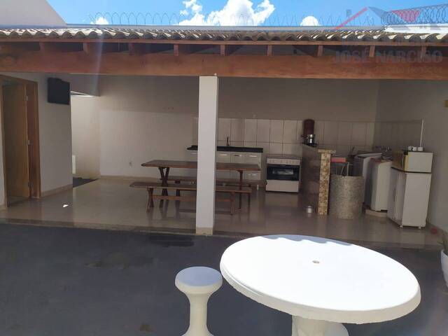 Casa para Venda em Dracena - 4
