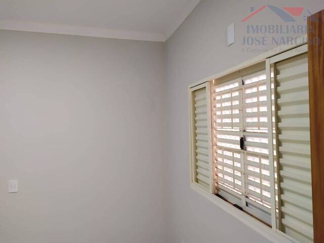 #1301 - Casa para Venda em Dracena - SP