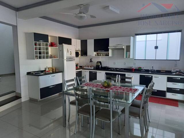 #1431 - Casa para Venda em Dracena - SP