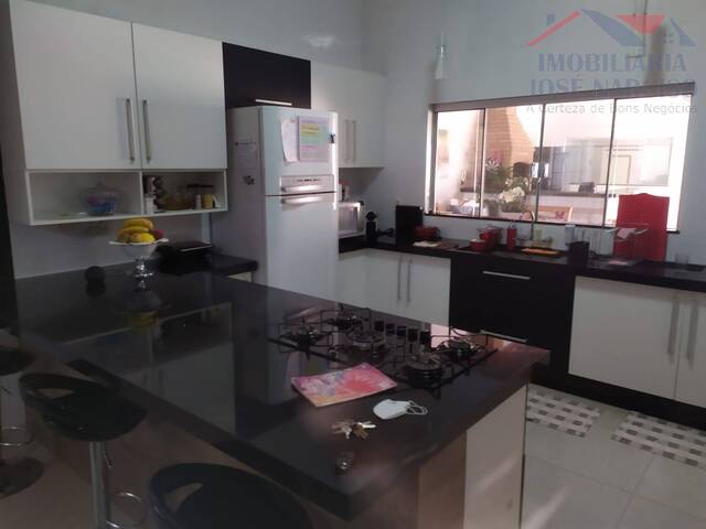 #1484 - Casa para Venda em Dracena - SP