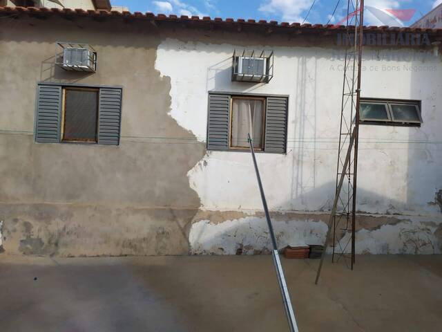 #1580 - Casa para Venda em Dracena - SP