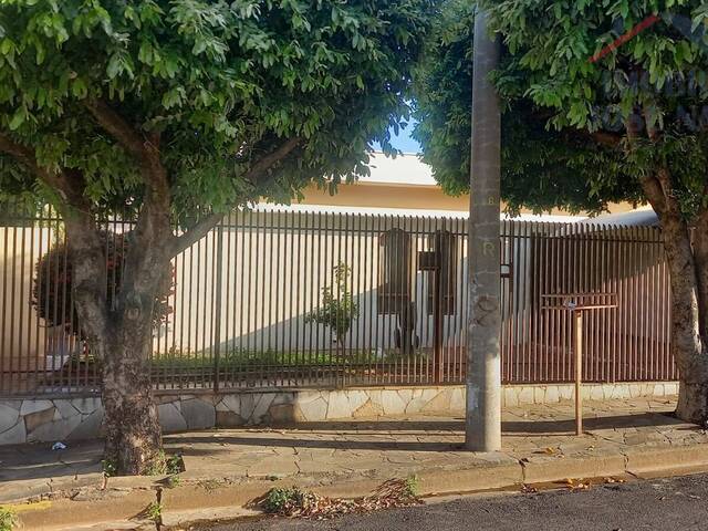 Casa para Locação em Dracena - 2