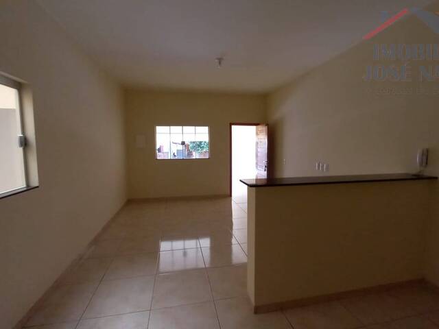 #1129 - Casa para Locação em Dracena - SP