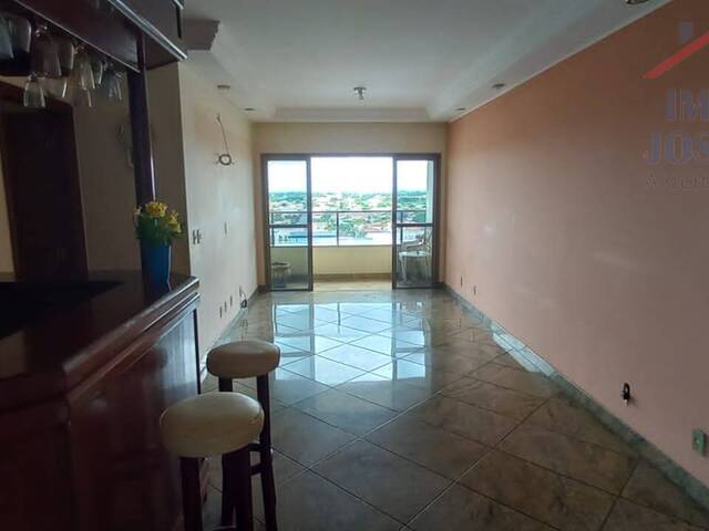 #1740 - Apartamento para Venda em Dracena - SP