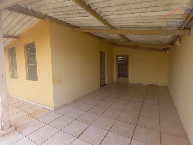 #1967 - Casa para Locação em Dracena - SP - 2