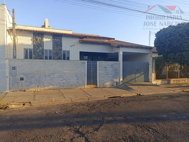 #2380 - Casa para Venda em Dracena - SP - 1