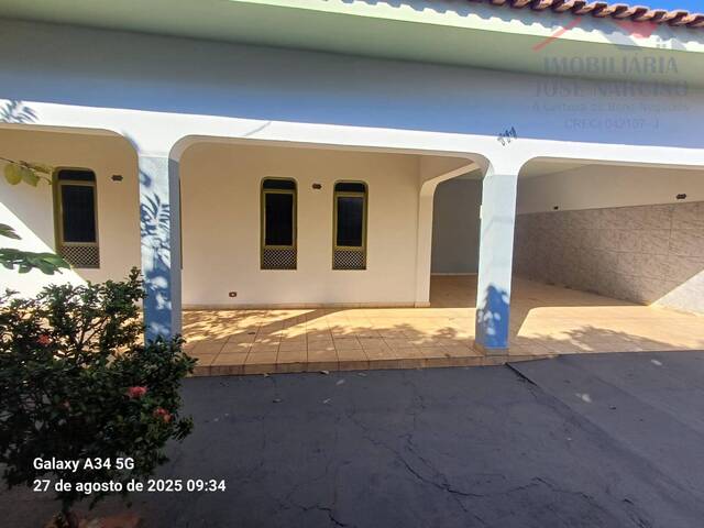 #2425 - Casa para Locação em Dracena - SP - 2