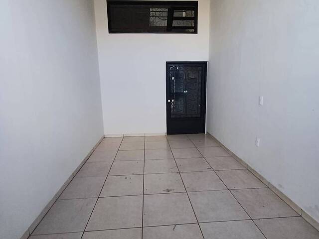 #2479 - Casa para Locação em Dracena - SP - 2