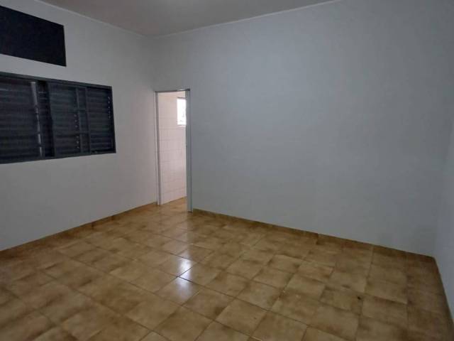 #2500 - Casa para Locação em Dracena - SP - 3