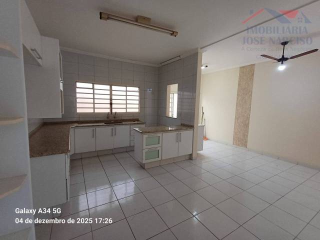 #2505 - Casa para Locação em Dracena - SP - 2