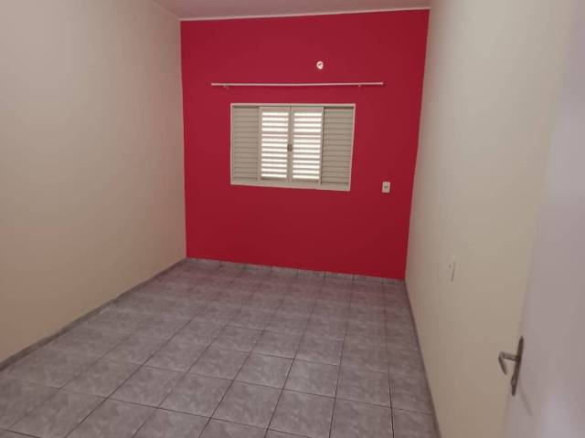 #2509 - Casa para Locação em Dracena - SP - 2