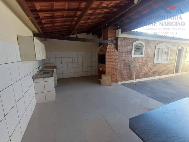 #2553 - Casa para Locação em Dracena - SP - 2