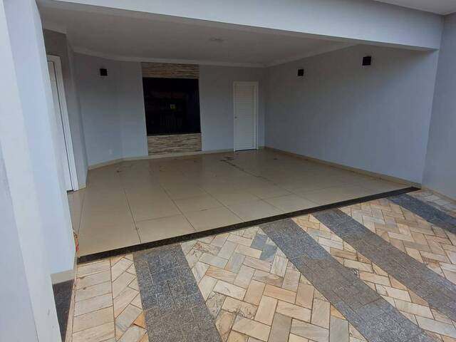 #2586 - Casa para Locação em Dracena - SP - 2
