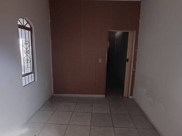 #2599 - Casa para Venda em Dracena - SP - 2