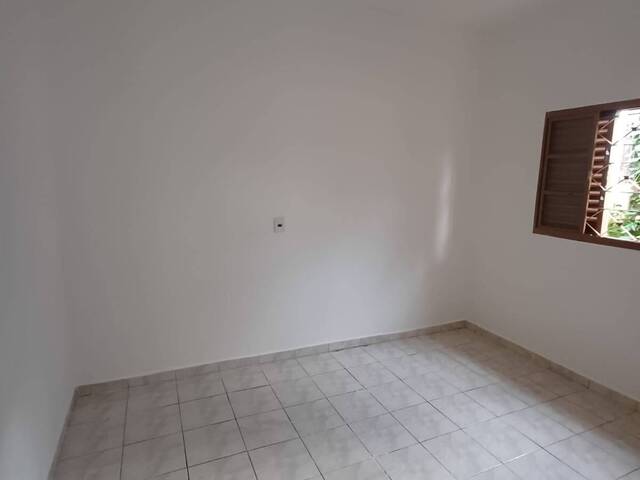 #2606 - Casa para Locação em Dracena - SP - 3