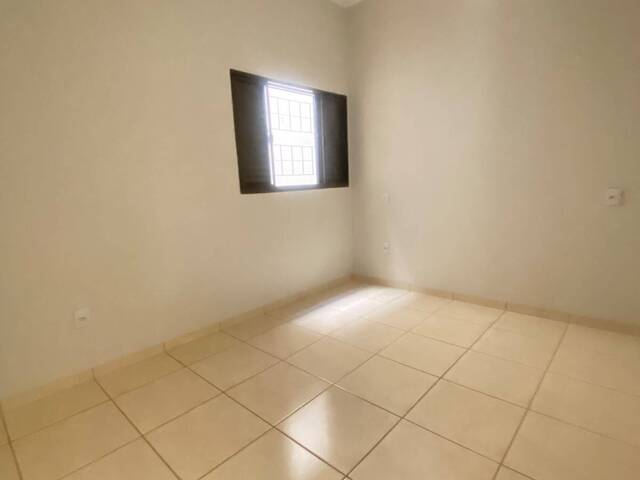 #2649 - Apartamento para Locação em Dracena - SP