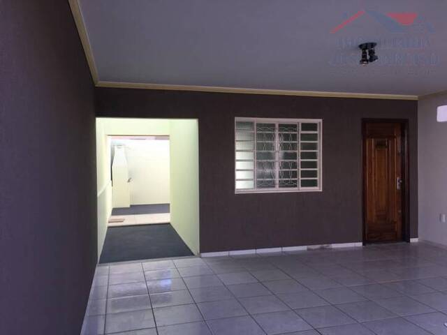 #843 - Casa para Locação em Dracena - SP